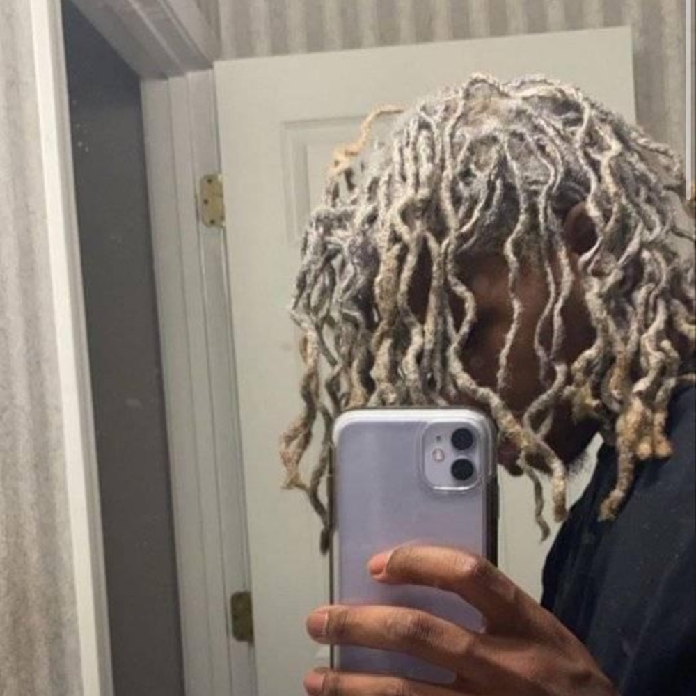 Meet your Posher, Mikey